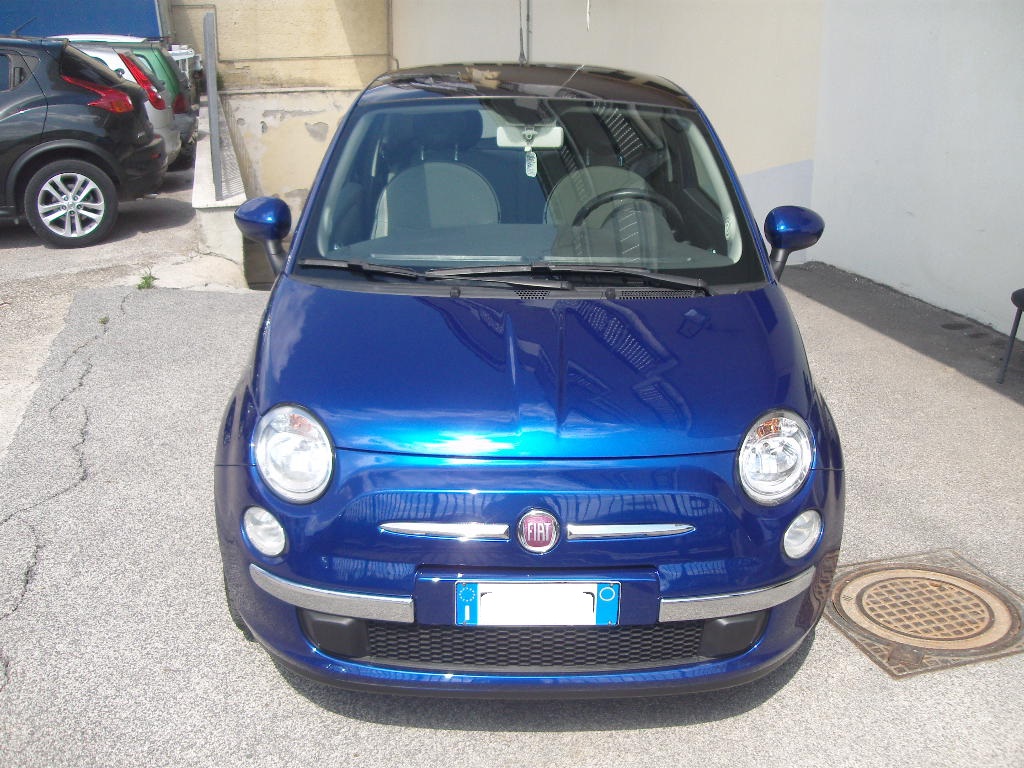 FIAT 500 1.2 LOUNGE FIAT 500 1.2 LOUNGE